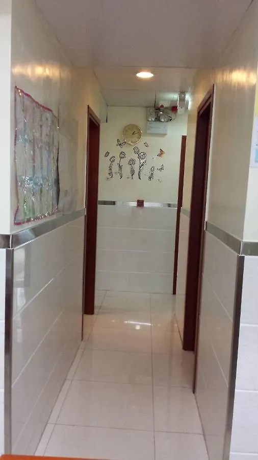 Guest house E-Dragon Hotel 一龙酒店 Hong Kong China